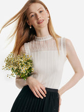 The lace top is made of lyocell fabric.